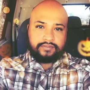 Meet your Posher, Julio